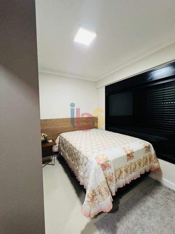 Apartamento à venda com 3 quartos, 133m² - Foto 7