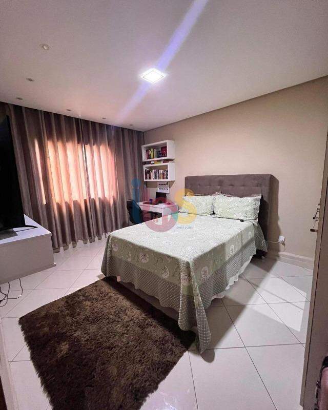 Apartamento à venda com 1 quarto, 70m² - Foto 3