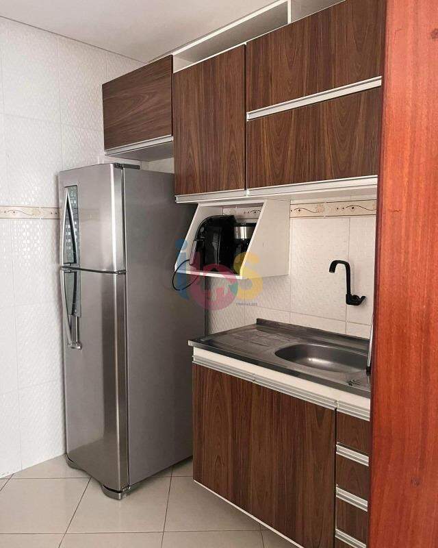 Apartamento à venda com 1 quarto, 70m² - Foto 6