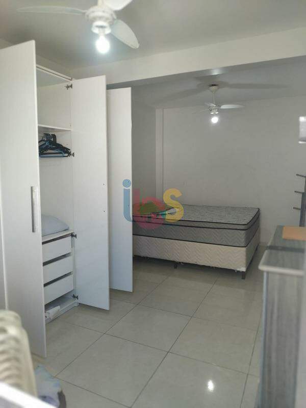 Casa para alugar com 5 quartos, 287m² - Foto 19