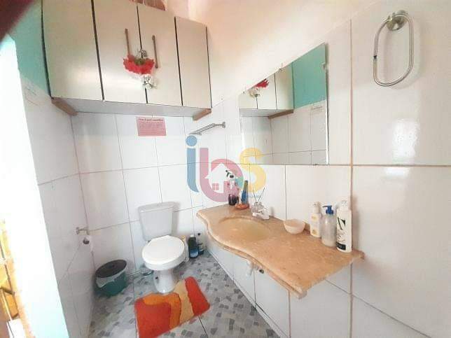 Casa à venda com 7 quartos, 272m² - Foto 6