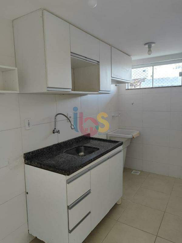 Apartamento à venda com 2 quartos, 63m² - Foto 14