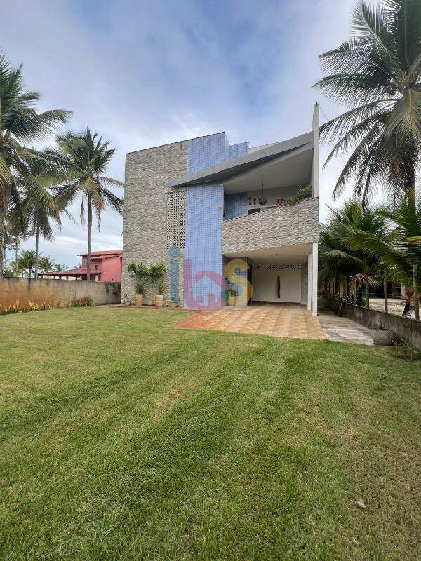 Casa à venda com 4 quartos, 500m² - Foto 2