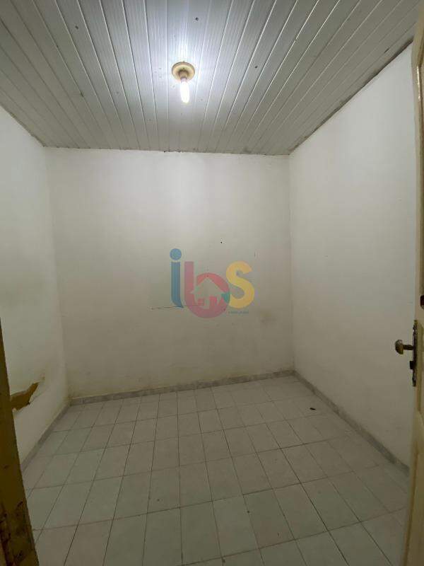 Casa à venda com 2 quartos, 100m² - Foto 6