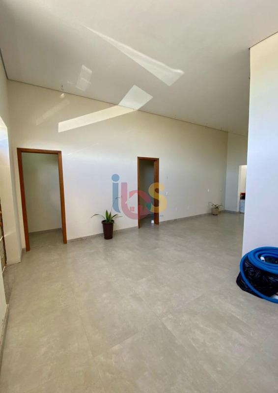 Casa à venda com 4 quartos, 210m² - Foto 5