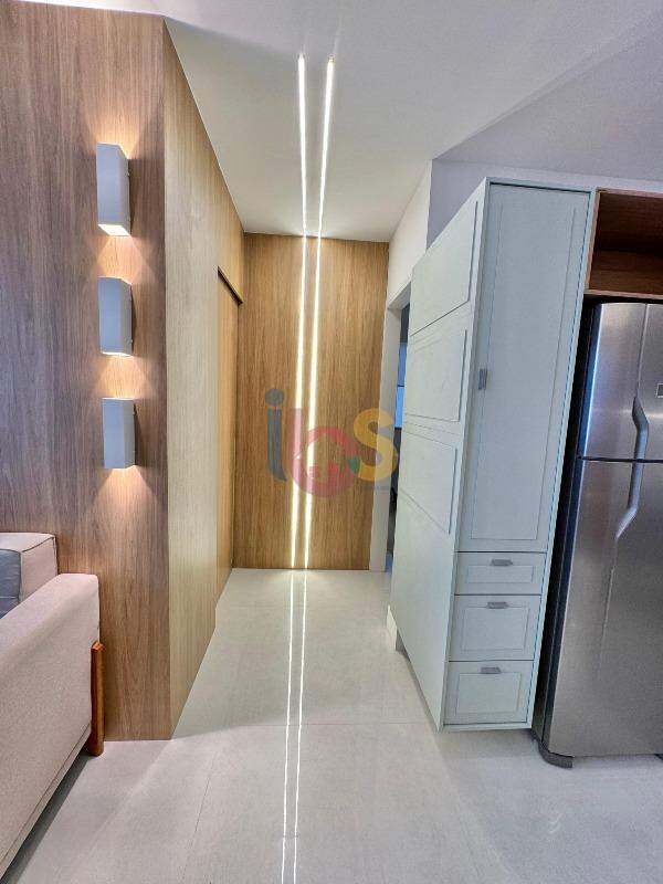 Apartamento à venda com 1 quarto, 50m² - Foto 12