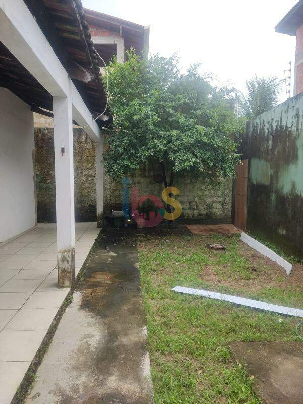 Casa à venda com 5 quartos, 200m² - Foto 16