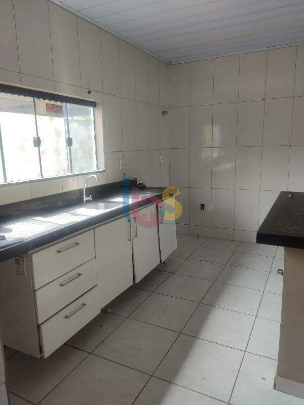 Casa à venda com 5 quartos, 200m² - Foto 15