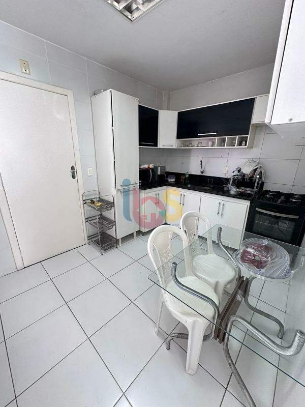 Apartamento à venda com 2 quartos, 100m² - Foto 10