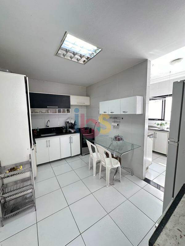 Apartamento à venda com 2 quartos, 100m² - Foto 12