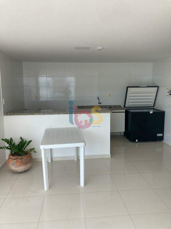 Apartamento para alugar com 2 quartos, 92m² - Foto 10