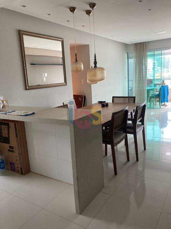 Apartamento para alugar com 2 quartos, 92m² - Foto 5