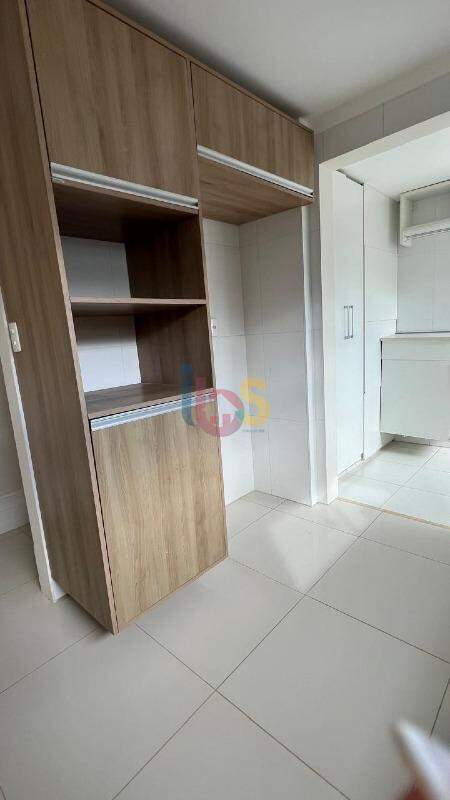 Cobertura à venda com 4 quartos, 186m² - Foto 4