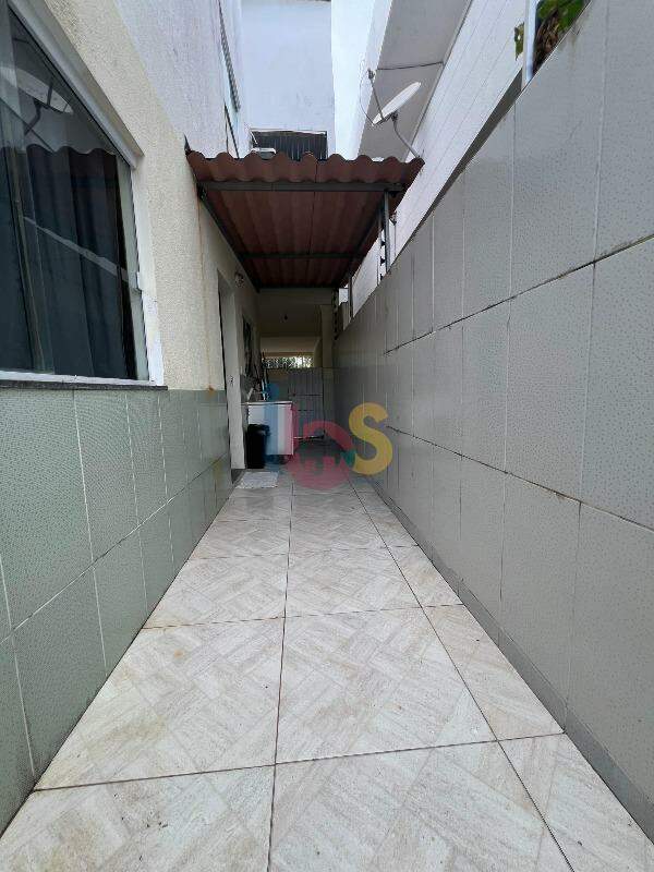 Apartamento à venda com 6 quartos, 233m² - Foto 17