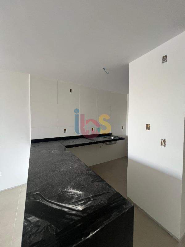 Apartamento à venda com 2 quartos, 107m² - Foto 13