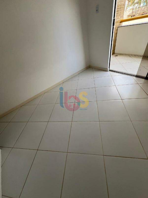 Apartamento à venda com 2 quartos, 80m² - Foto 3