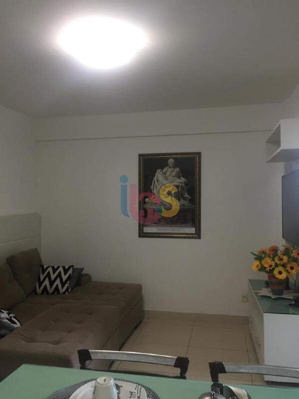 Apartamento para alugar com 2 quartos, 65m² - Foto 7