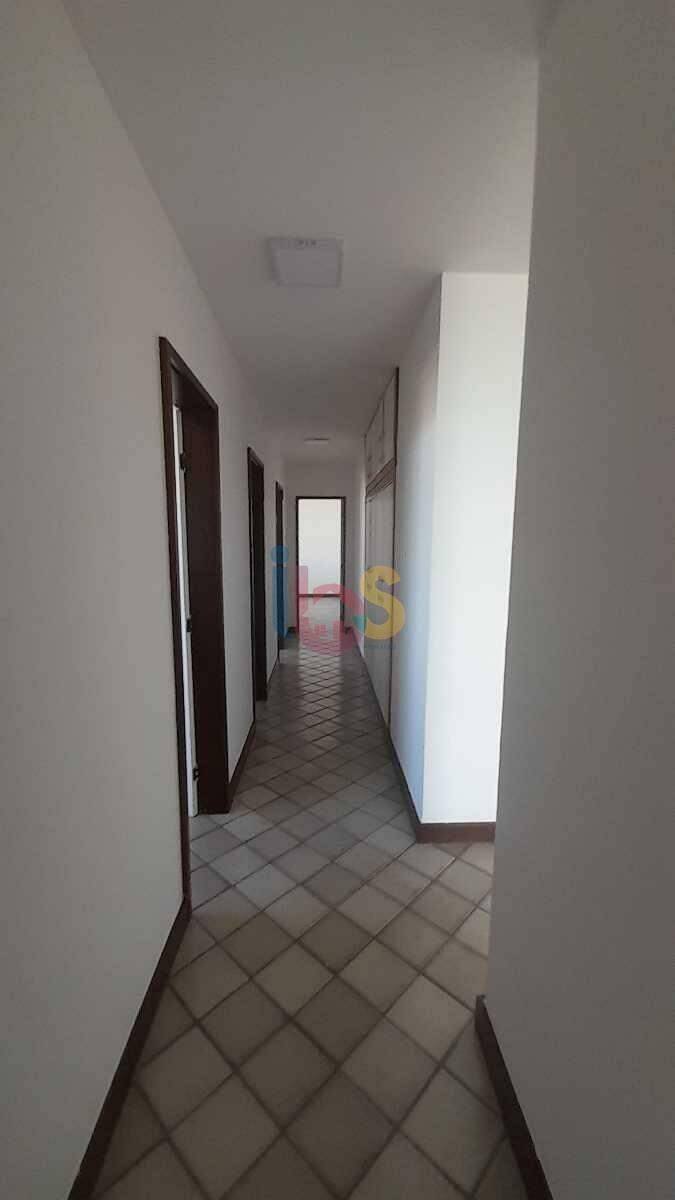 Apartamento para alugar com 4 quartos, 200m² - Foto 14