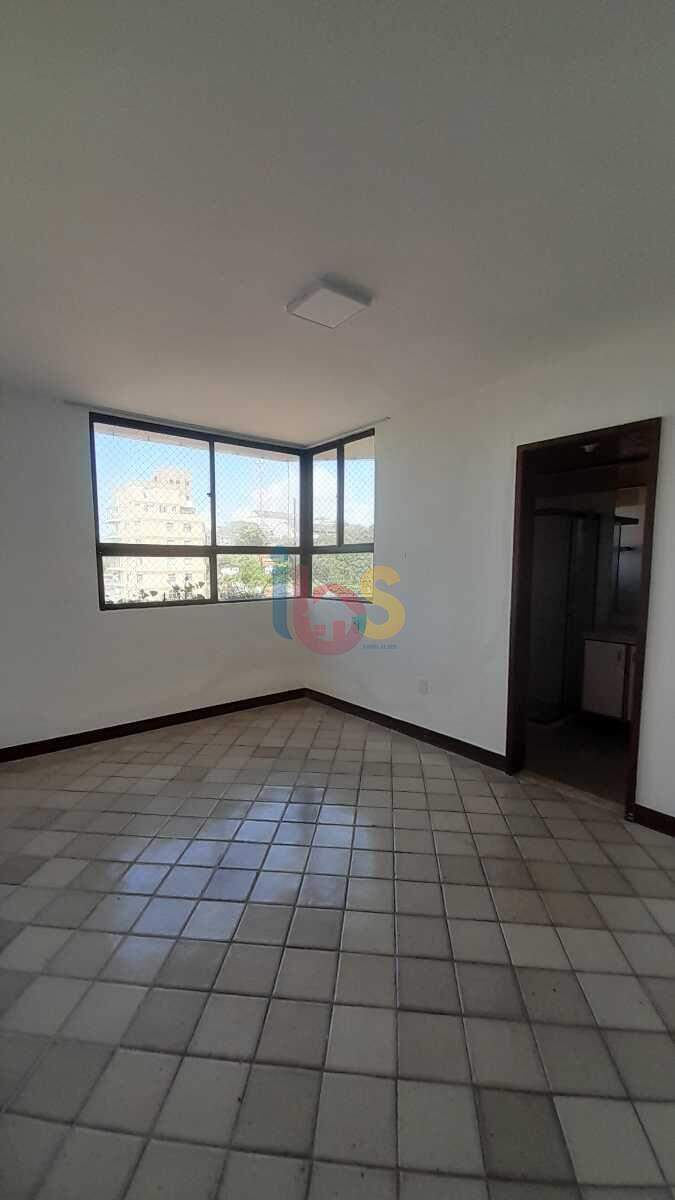 Apartamento para alugar com 4 quartos, 200m² - Foto 8