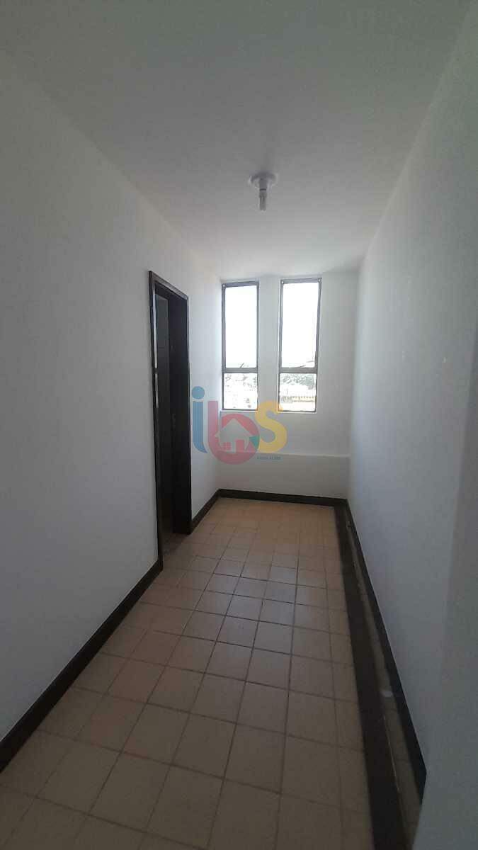 Apartamento para alugar com 4 quartos, 200m² - Foto 15