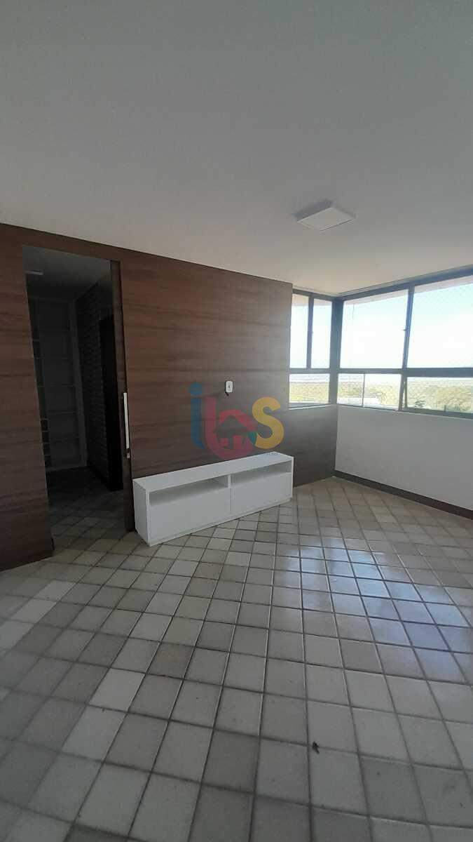 Apartamento para alugar com 4 quartos, 200m² - Foto 13