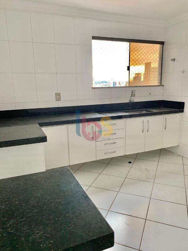 Apartamento à venda com 4 quartos, 168m² - Foto 6