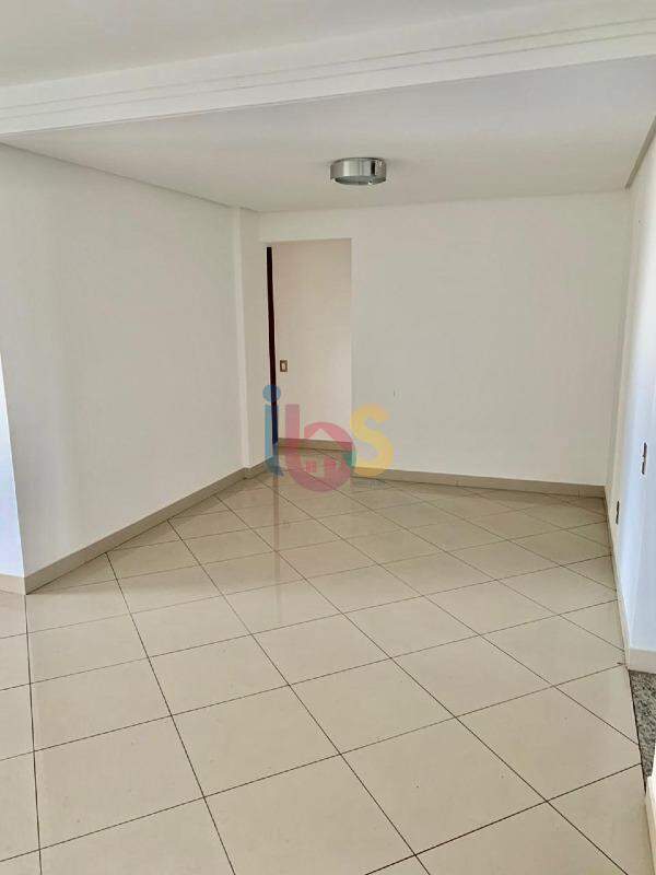 Apartamento à venda com 4 quartos, 168m² - Foto 3