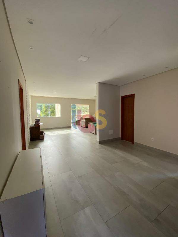 Apartamento para alugar com 3 quartos, 100m² - Foto 1