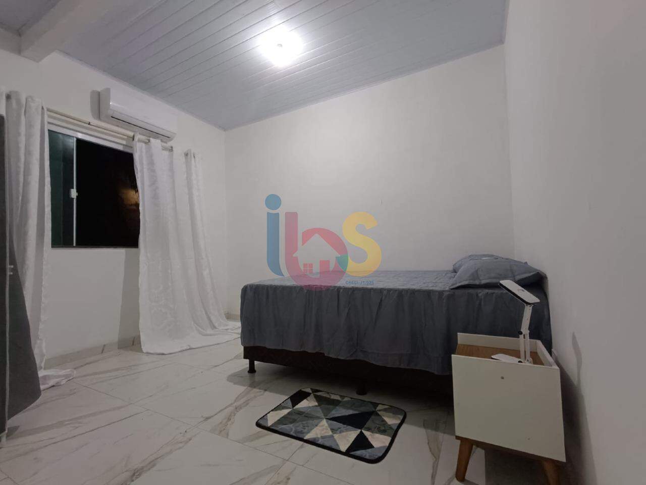 Casa à venda com 6 quartos, 85m² - Foto 16