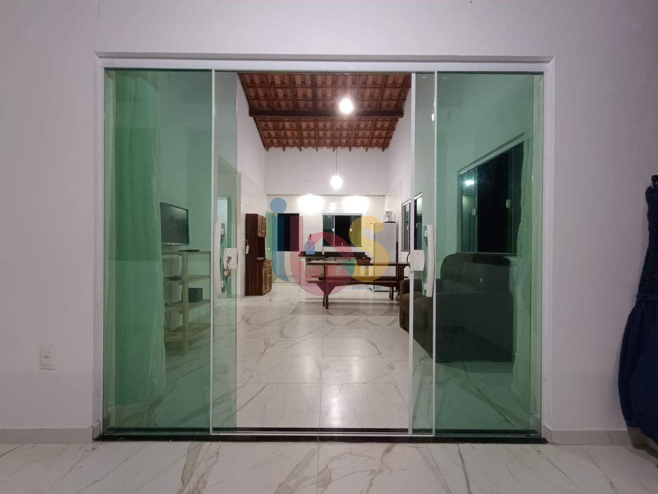 Casa à venda com 6 quartos, 85m² - Foto 10