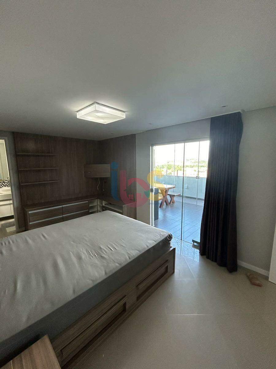 Cobertura à venda com 4 quartos, 180m² - Foto 9