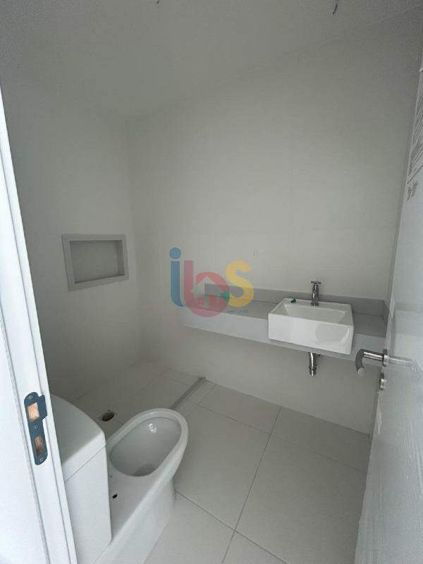 Apartamento à venda com 2 quartos, 87m² - Foto 4