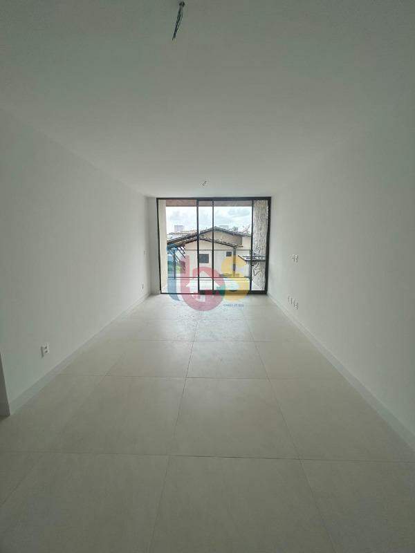 Apartamento à venda com 2 quartos, 87m² - Foto 3