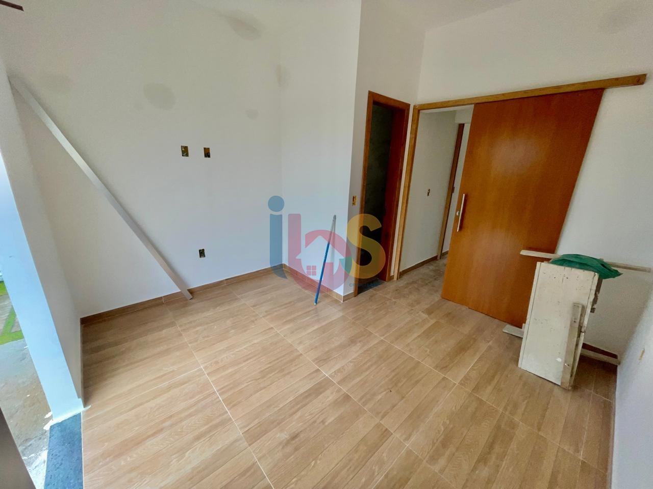 Casa à venda com 3 quartos, 92m² - Foto 8