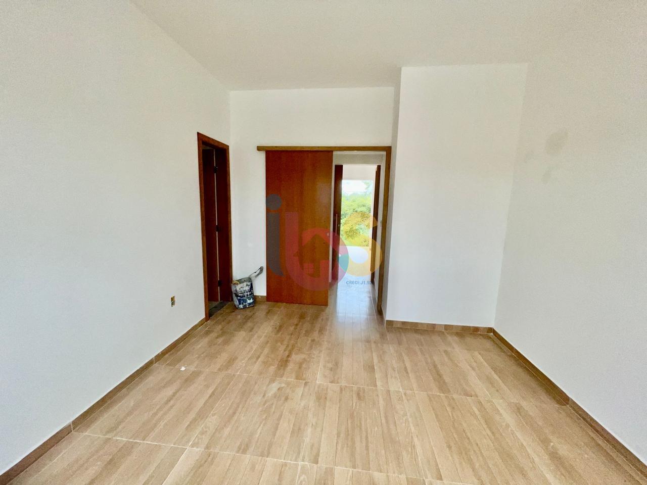 Casa à venda com 3 quartos, 92m² - Foto 9