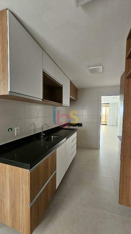 Apartamento à venda com 3 quartos, 129m² - Foto 11