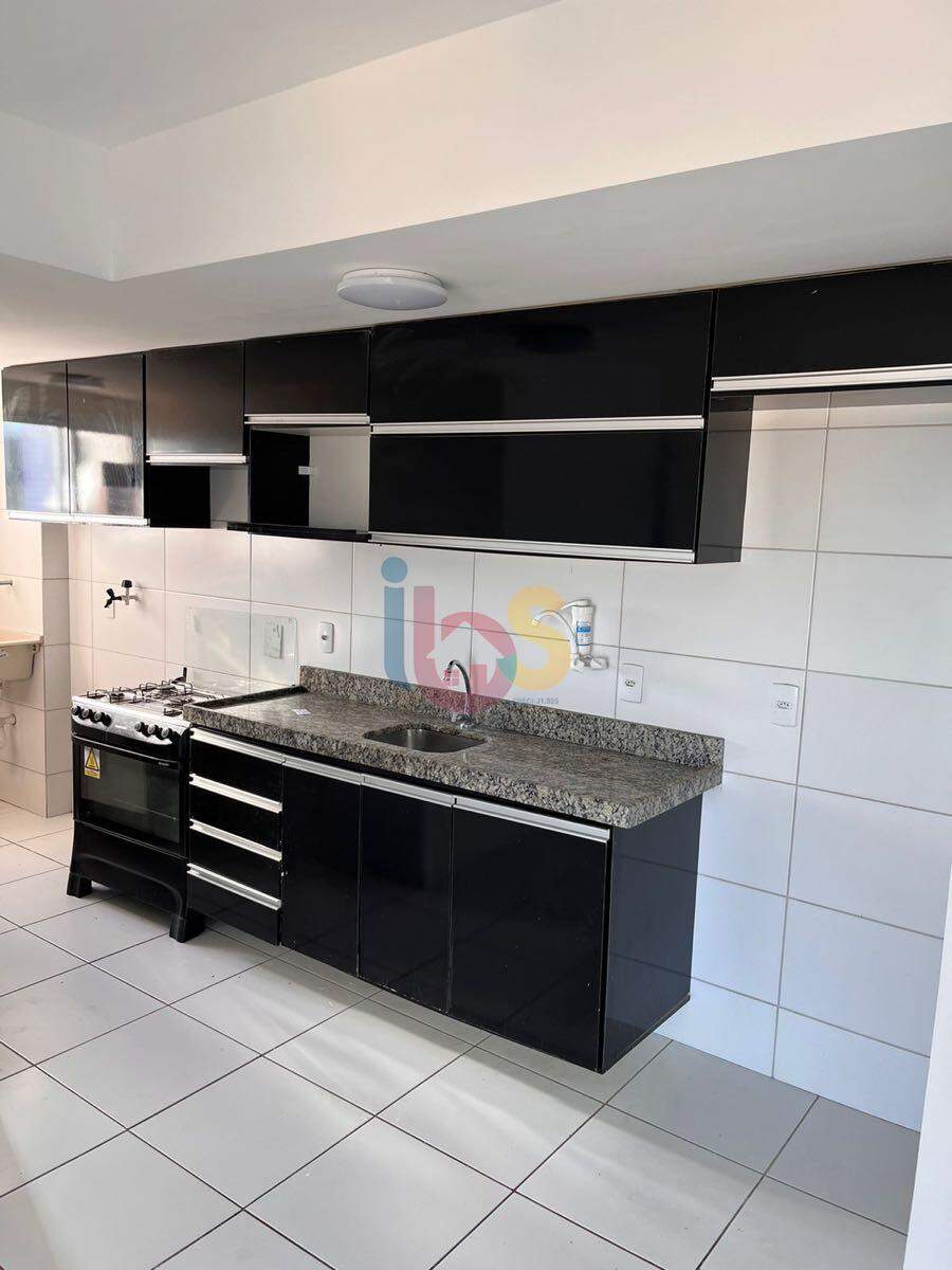 Apartamento para alugar com 2 quartos, 70m² - Foto 13