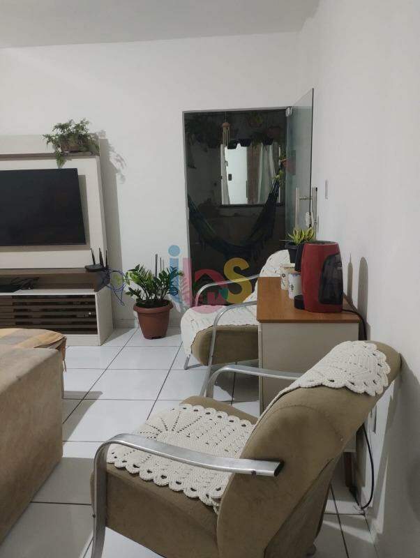 Apartamento à venda com 4 quartos, 100m² - Foto 2