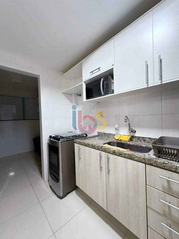 Apartamento para alugar com 2 quartos, 90m² - Foto 13