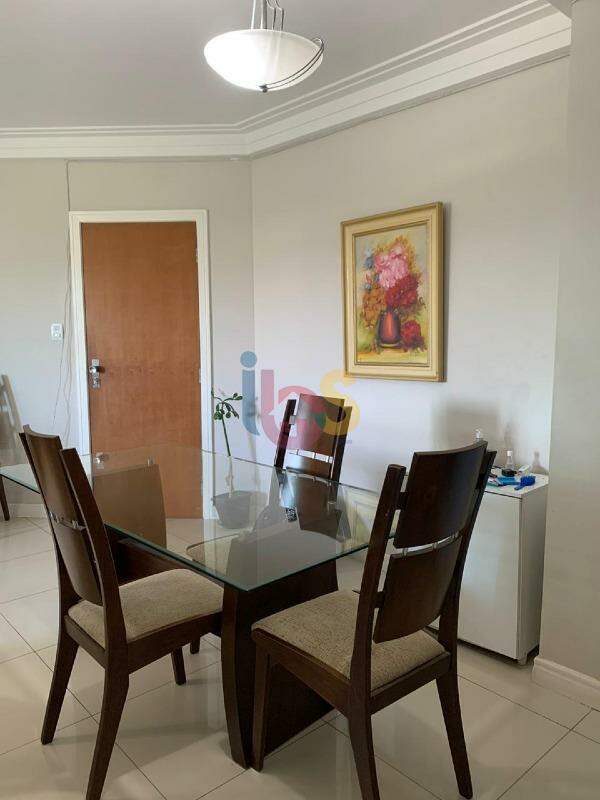 Apartamento à venda com 3 quartos, 86m² - Foto 2