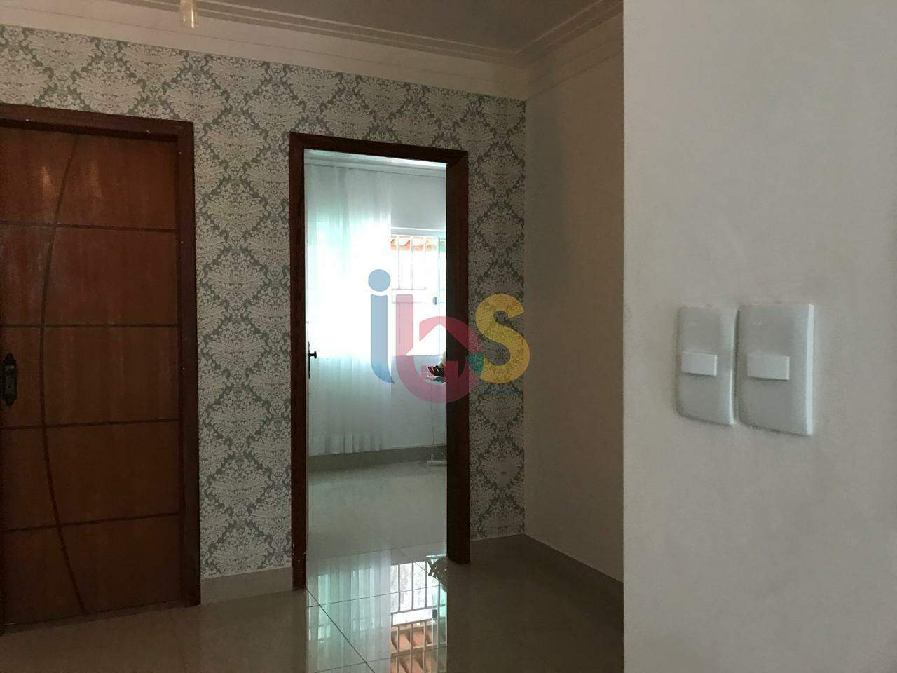 Casa à venda com 5 quartos, 280m² - Foto 9