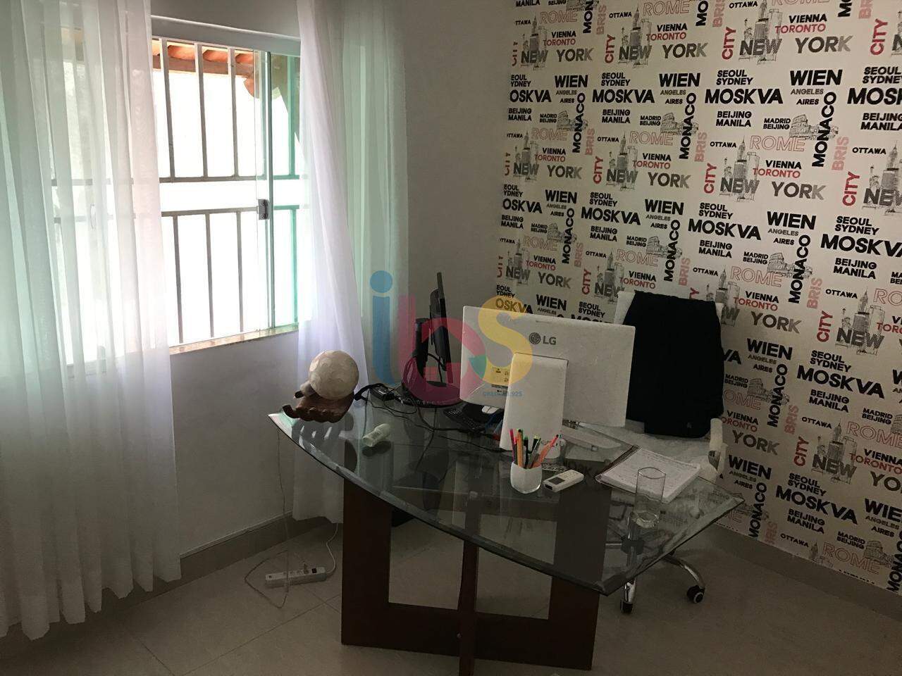 Casa à venda com 5 quartos, 280m² - Foto 10