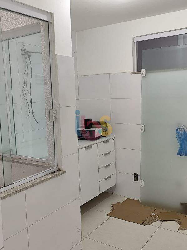 Casa à venda com 5 quartos, 260m² - Foto 8