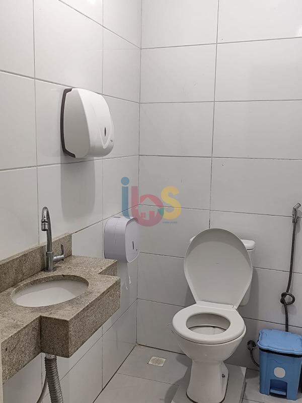 Casa à venda com 5 quartos, 260m² - Foto 13