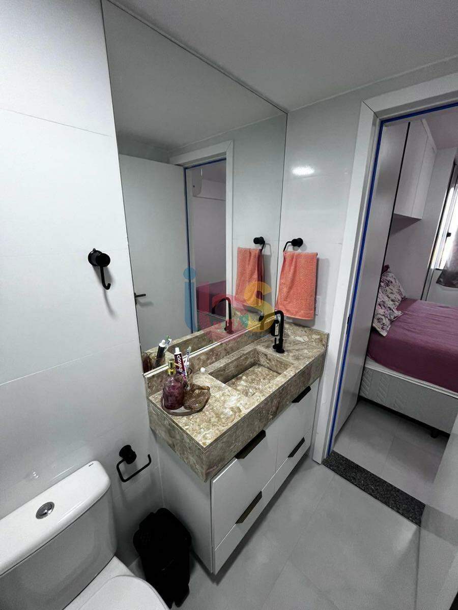 Apartamento para alugar com 2 quartos, 70m² - Foto 6