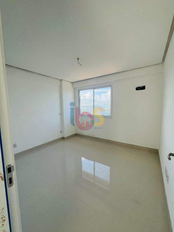 Cobertura à venda com 3 quartos, 143m² - Foto 4