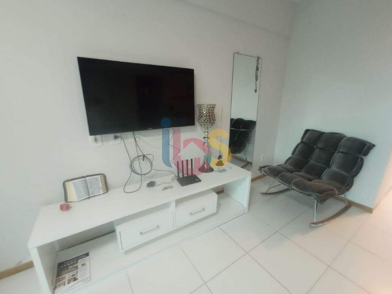 Apartamento à venda com 2 quartos, 61m² - Foto 9