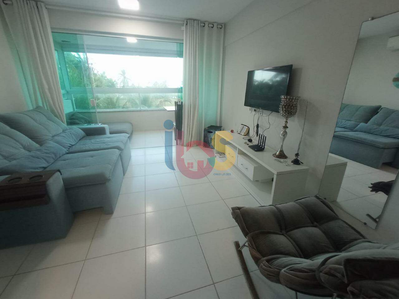 Apartamento à venda com 2 quartos, 61m² - Foto 4