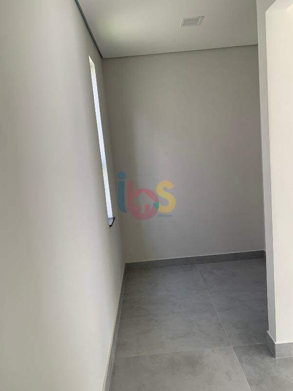 Casa à venda com 3 quartos, 180m² - Foto 19