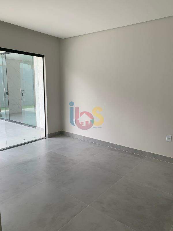 Casa à venda com 3 quartos, 180m² - Foto 12